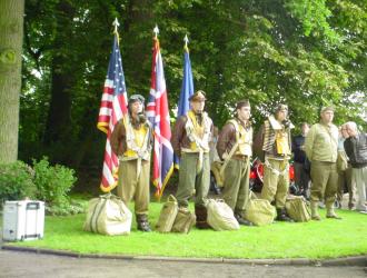 USAAF personnel in authentic WW2 uniforms